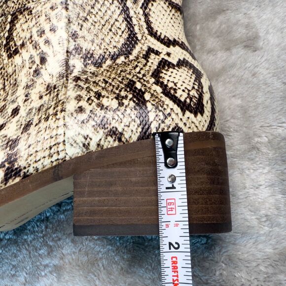 Vince Camuto BeaAnna Tan Leather Snake Print Knee High Boots Womens Size 7 - Picture 10 of 16